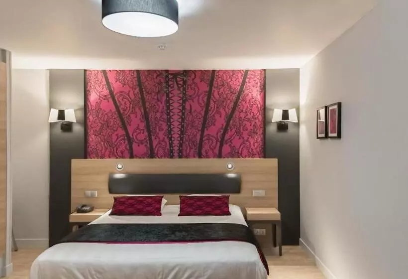 バスタブ付きスーペリアールーム, Logis Grand Hôtel Des Bains