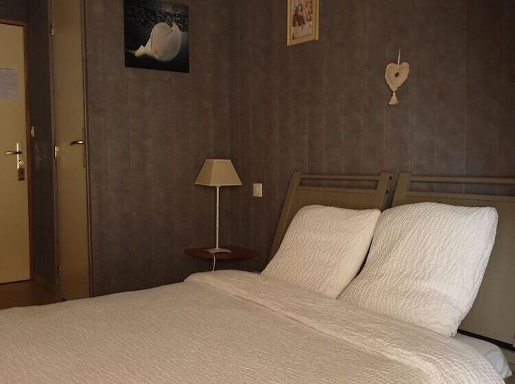 Номер Стандарт, Logis Relais Des Cailleres