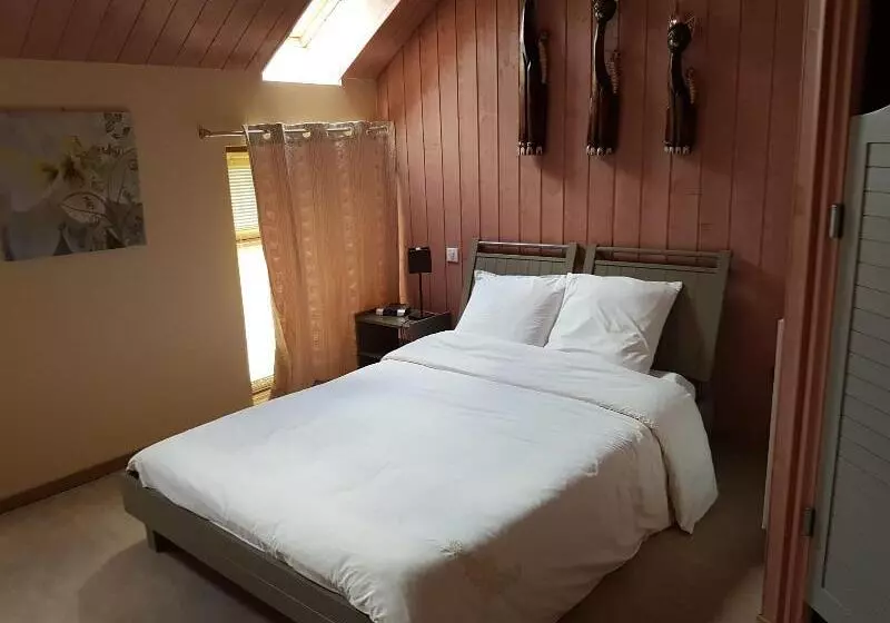 スタンダードルーム, Logis Relais Des Cailleres