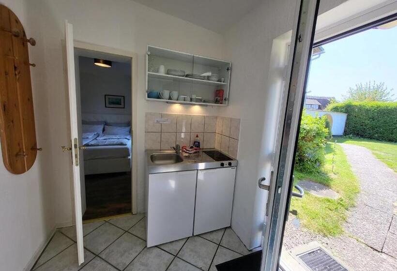 Апартаменты 2 Спальни, Schleimünde