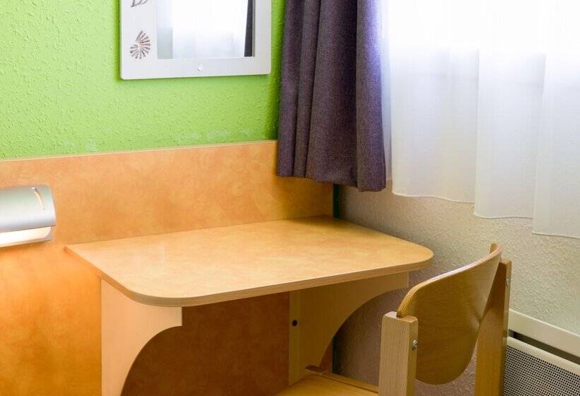 スタンダードルーム, The Originals Access, Hôtel Saintflour