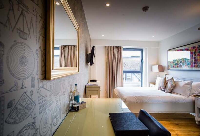 Quarto Estandar, The Varsity Hotel & Spa