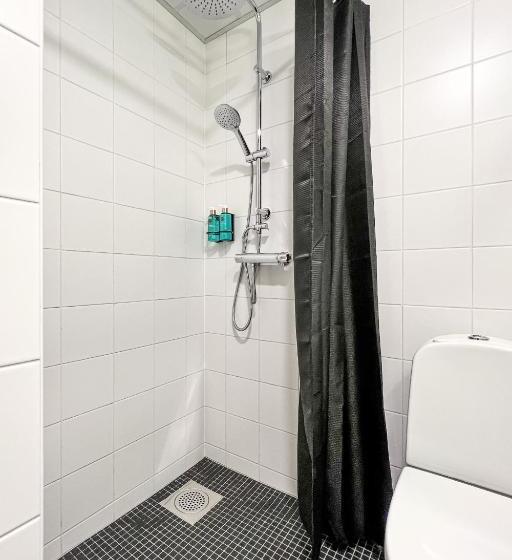 اتاق استاندارد, Ugandi