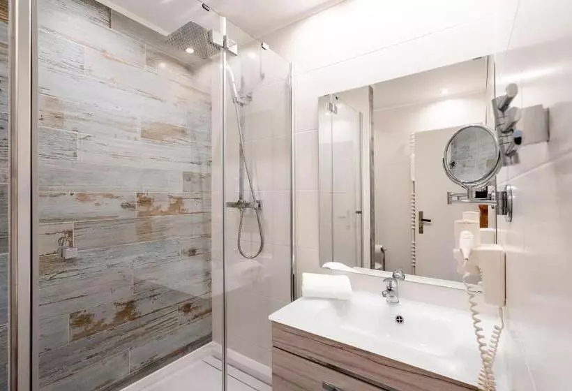 اتاق استاندارد, Von Stephan