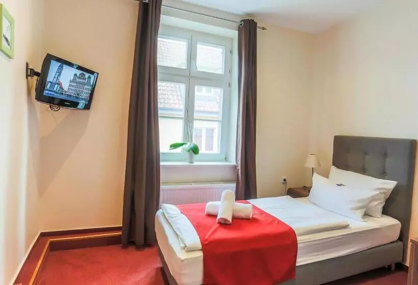 Standard Single Room, & Restaurant ,,zur Alten Oder In Frankfurt Oder