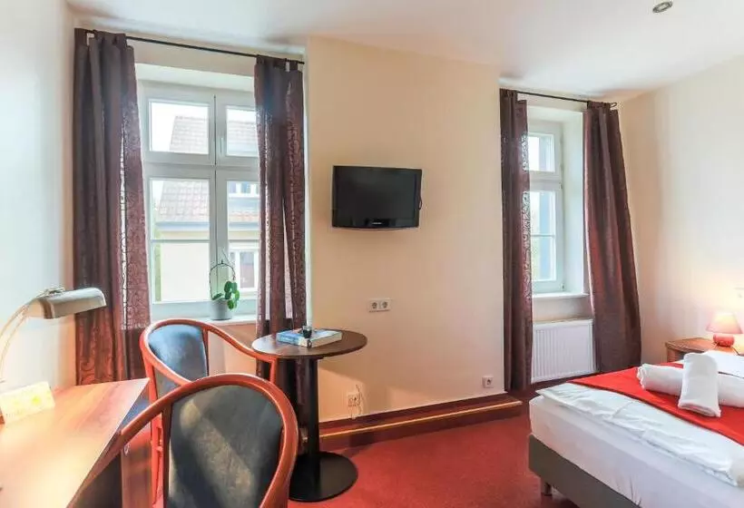 Standard Single Room, & Restaurant ,,zur Alten Oder In Frankfurt Oder