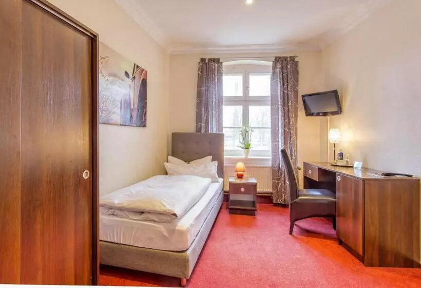 Comfort Single Room, & Restaurant ,,zur Alten Oder In Frankfurt Oder