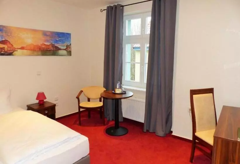 Comfort Single Room, & Restaurant ,,zur Alten Oder In Frankfurt Oder