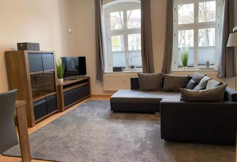 1 Bedroom Apartment, & Restaurant ,,zur Alten Oder In Frankfurt Oder