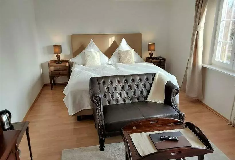 スタンダードルーム, Landhotel Garni Zur Linde