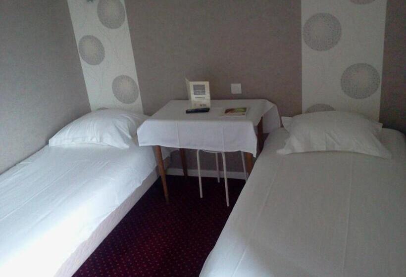 غرفة قياسية, Restaurant Le Phare