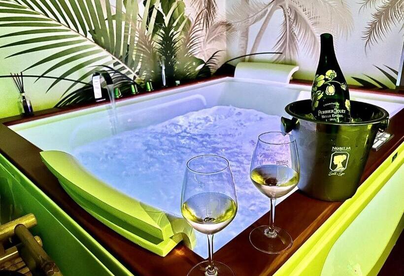 Люкс Deluxe Кровать Кинг, Nobilia Dimore   Suite & Spa®