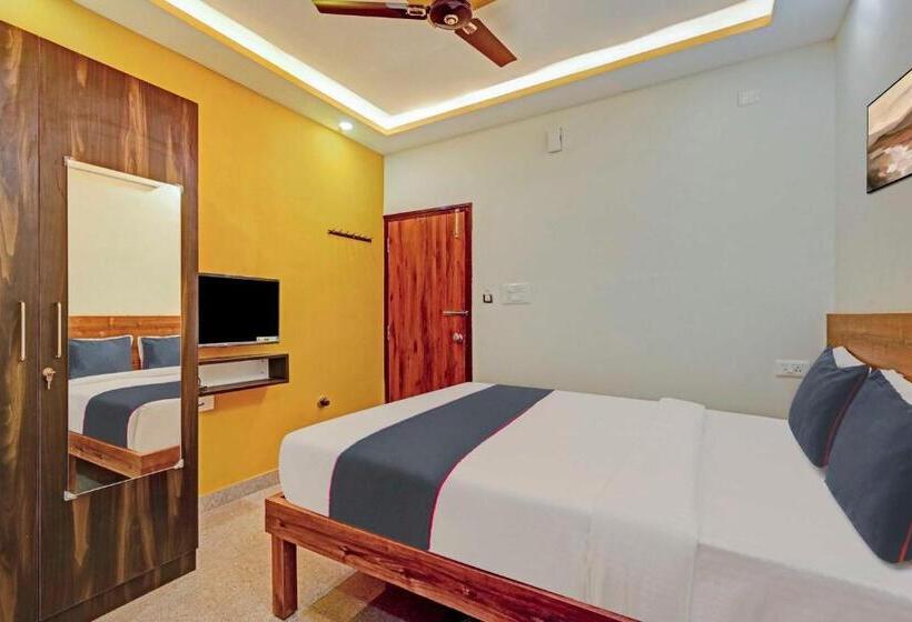 스탠다드 룸, Collection O Sri Sapthagiri Near Phoenix Marketcity