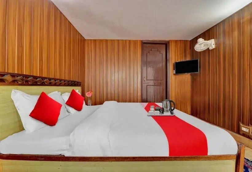 Deluxe-huone, Savitri Hotel Nand Palace