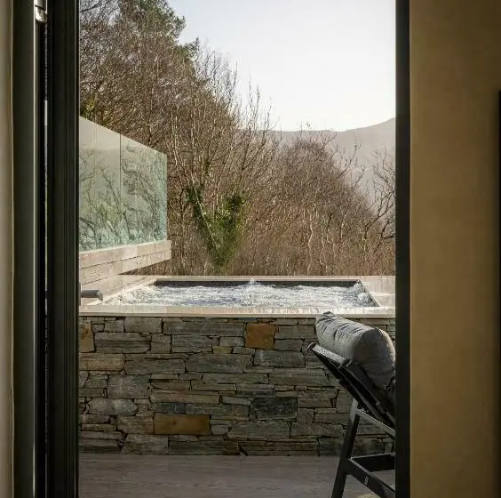 オーシャンビューデラックスルームバルコニー付き, Vriskaig Luxury Guest Suite With Iconic Views