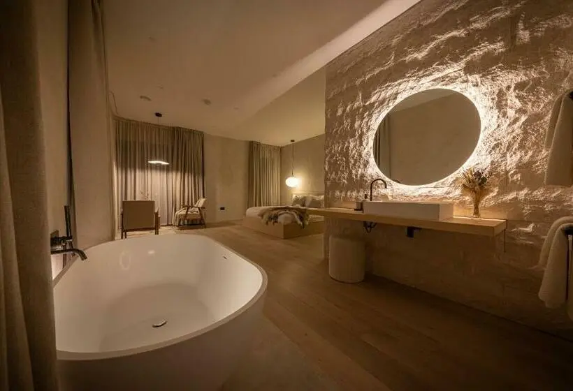 オーシャンビューデラックスルームバルコニー付き, Vriskaig Luxury Guest Suite With Iconic Views