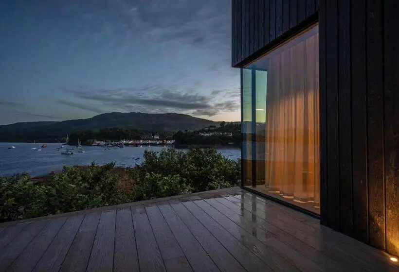 オーシャンビューデラックスルームバルコニー付き, Vriskaig Luxury Guest Suite With Iconic Views
