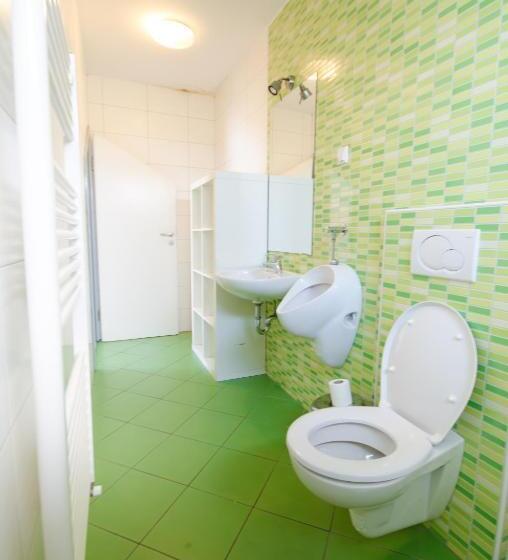 استودیوی استاندارد, Simbol Rooms With Free Private Parking