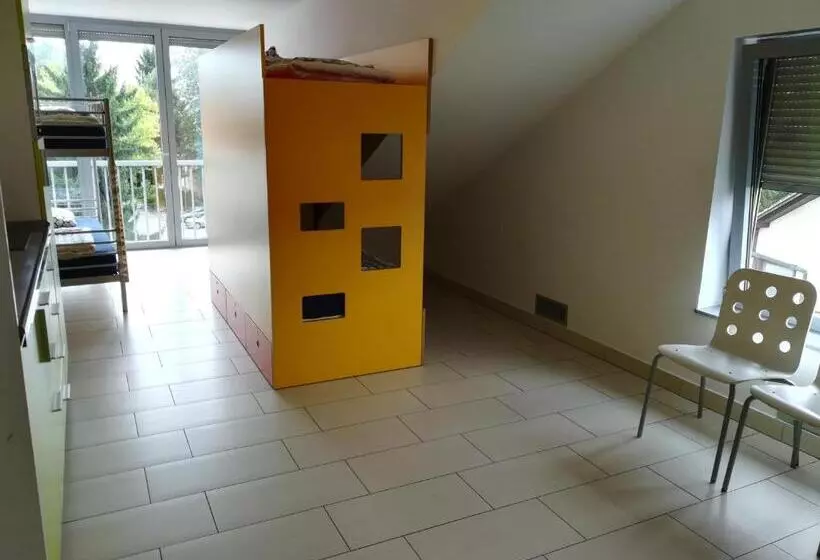 استودیوی استاندارد, Simbol Rooms With Free Private Parking