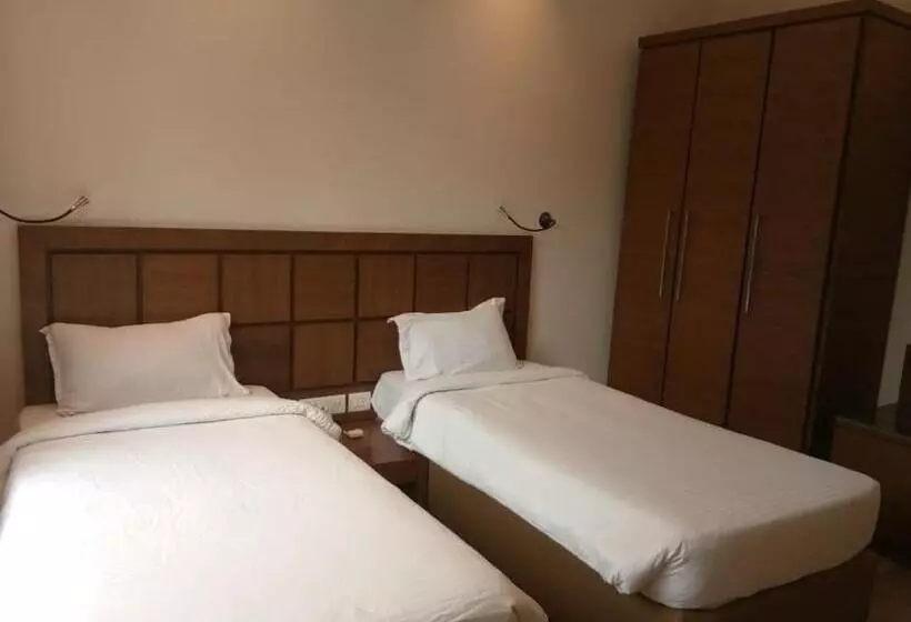 Standard-huone Parveke, Uds Villa Scandinavian B&b Next To Vfs