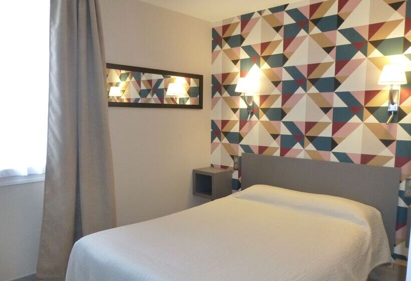 חדר סטנדרט לשלושה, Beaune Hôtel