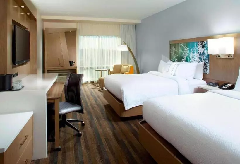 اتاق لوکس, Courtyard By Marriott Knoxville West/bearden