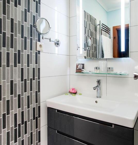 Апартаменты Комфорт 1 Спальня, Holiday Club Apartman