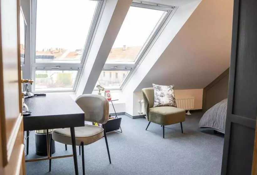 インサイドのシングルルーム, & Restaurant Am Alten Rhin