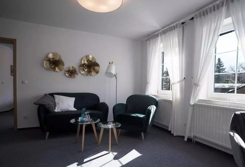 バルコニー付スイート, & Restaurant Am Alten Rhin