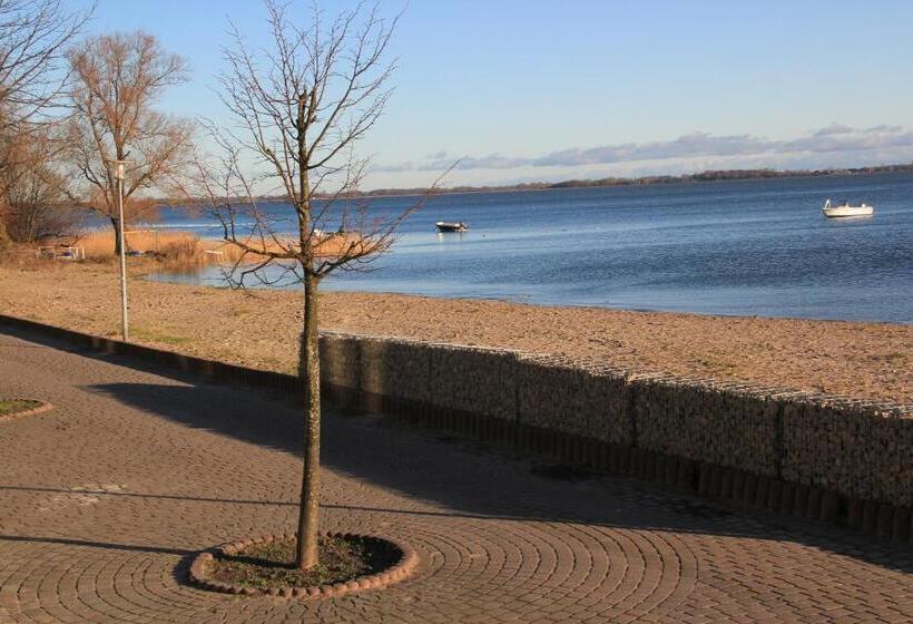 Апартаменты 1 Спальня Вид на Море, Strandhotel Dranske