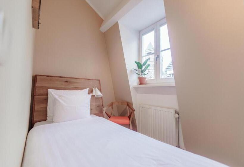 اتاق استاندارد سه نفره, Maison Haas Hustinx & Spa