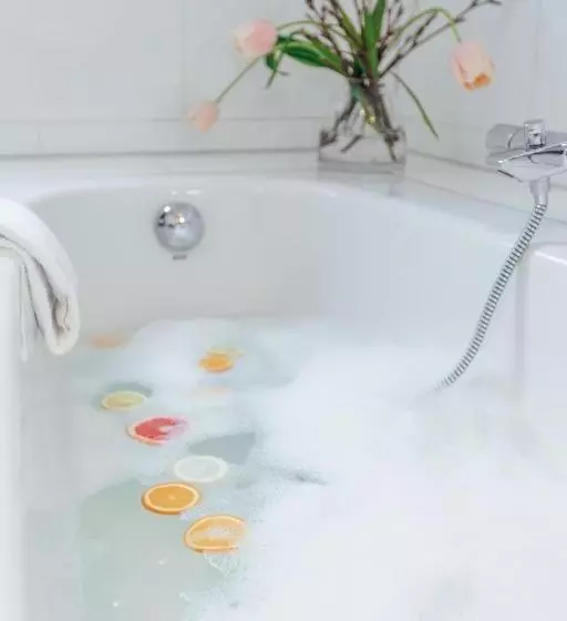スタンダードスタジオ, Maison Haas Hustinx & Spa
