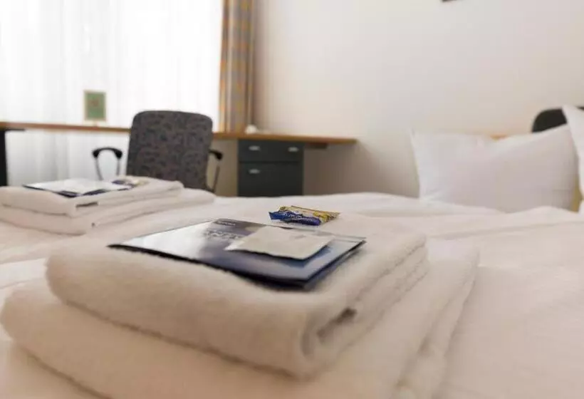 Standard-huone Puutarhanäkymä, Seepark Hotel Am Wandlitzsee