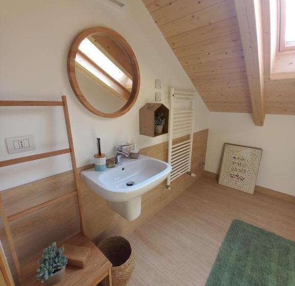 חדר סטנדרט לארבעה, Villa Annamaria   B&b