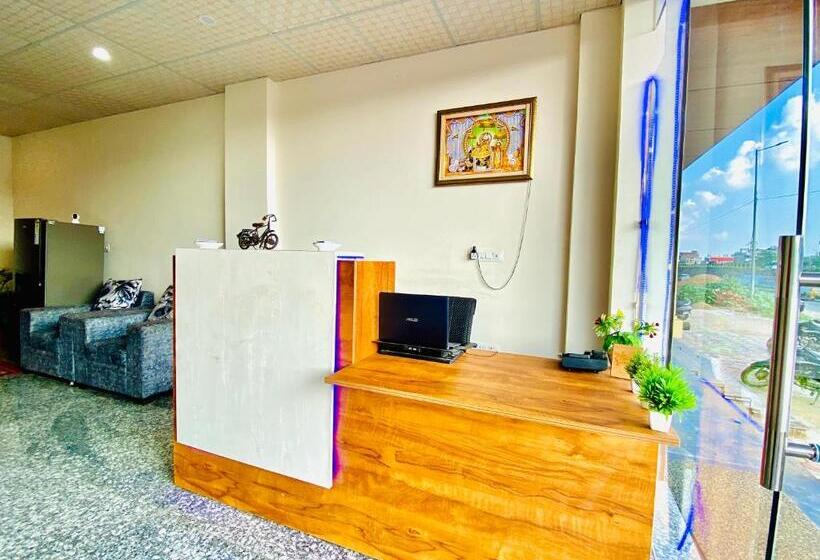 デラックスルーム, Bhagwati Palace