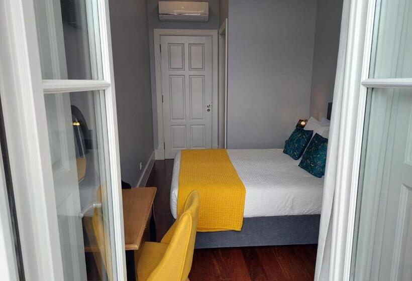 اتاق لوکس با بالکن, Cool Suites