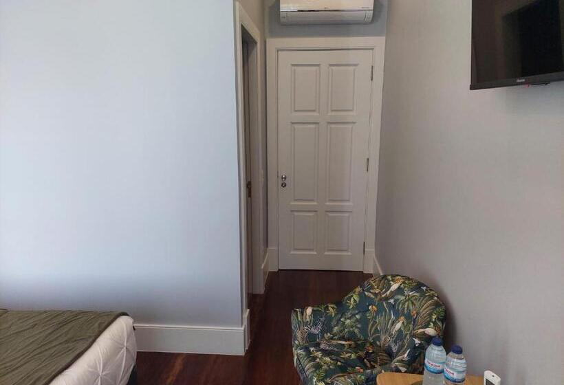 اتاق استاندارد با تخت بزرگ, Cool Suites