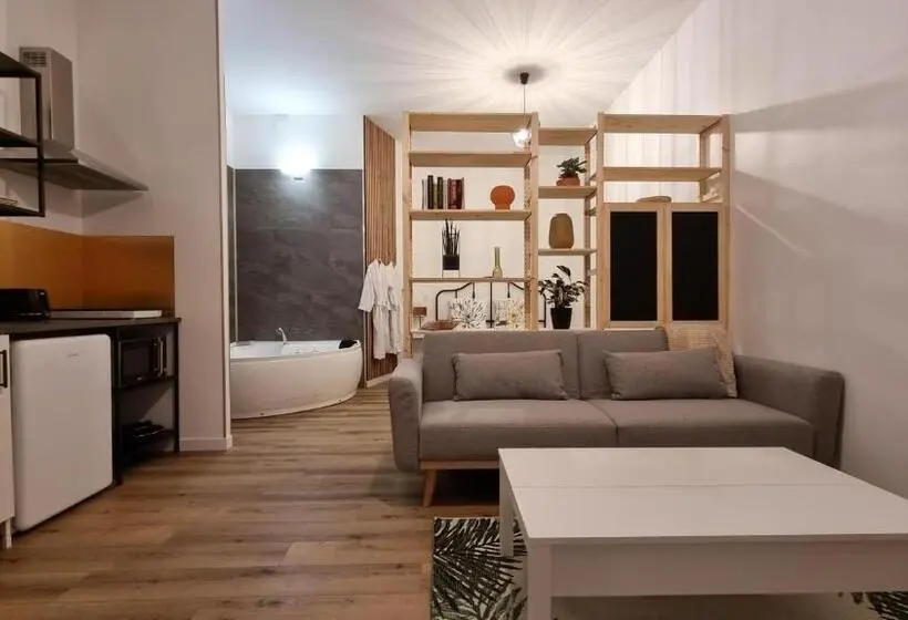 スタンダードスタジオ, La Bastide Champenoise   Chambres D Hôtes