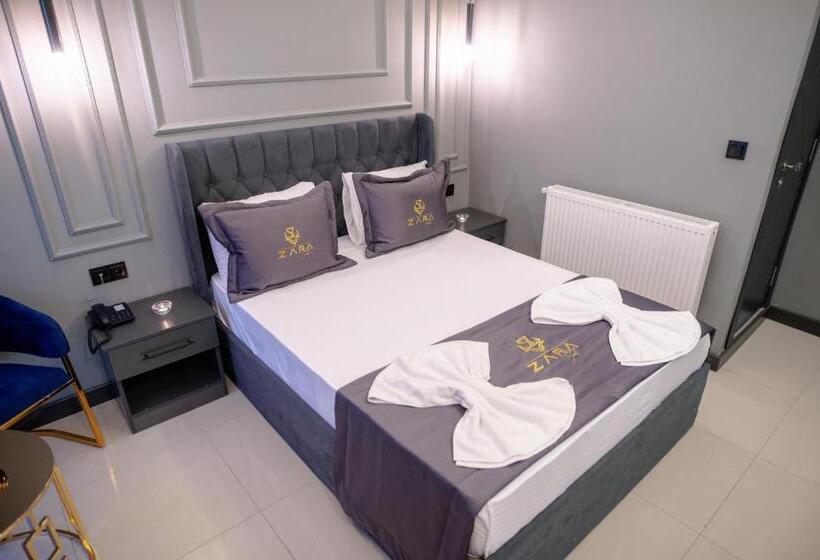 スタンダードルーム, Zarasuit