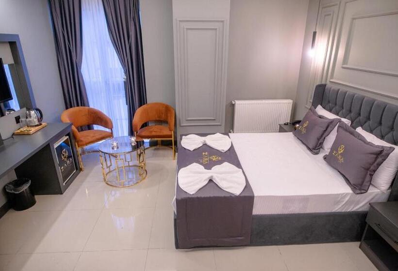 デラックスルーム, Zarasuit