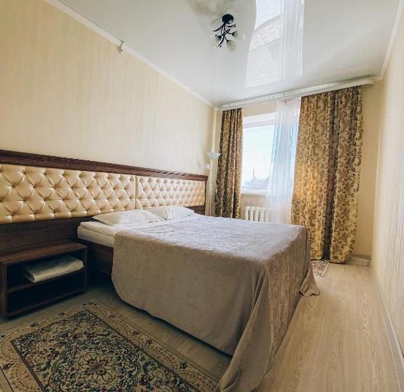 اتاق استاندارد چهار تخته, Al Baraka