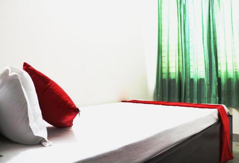 اتاق استاندارد یک نفره, The Sylhet International