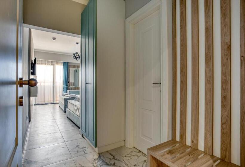 اتاق کلاسیک چهارنفره, Montenegrina Hotel & Spa All Inclusive