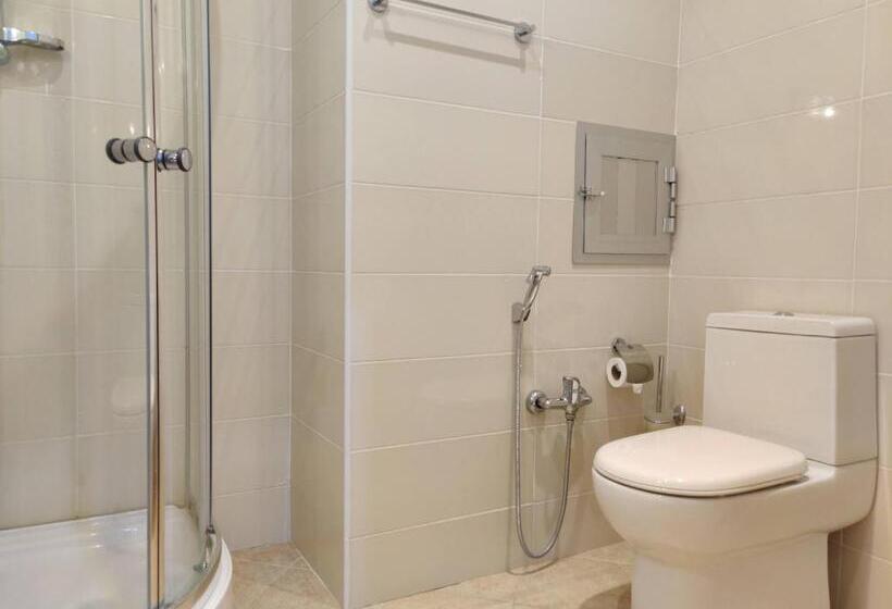 اتاق لوکس سه تخته, Chukhur Gabala Museum