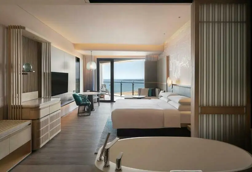 キングサイズベッドのスタンダードルーム, Qinhuangdao Marriott Resort