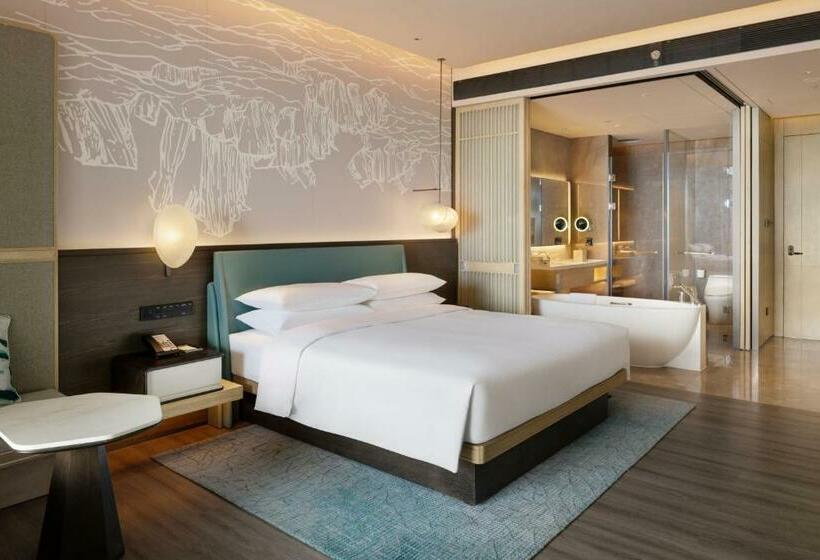 带大床的标准间, Qinhuangdao Marriott Resort