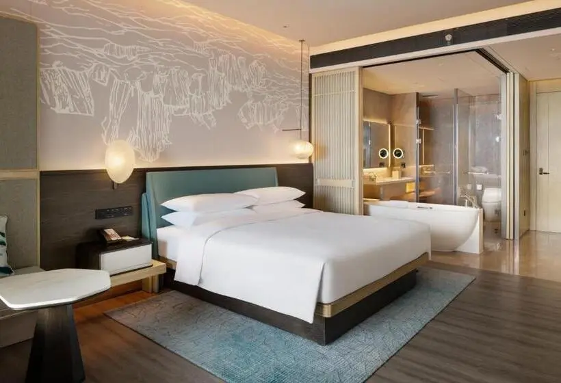 キングサイズベッドのデラックススイート, Qinhuangdao Marriott Resort
