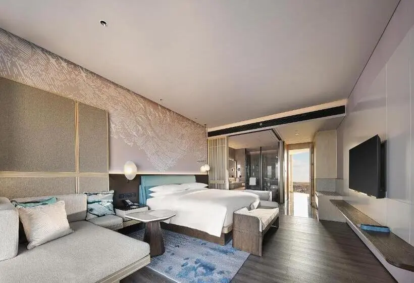 キングサイズベッドのスイートルーム, Qinhuangdao Marriott Resort
