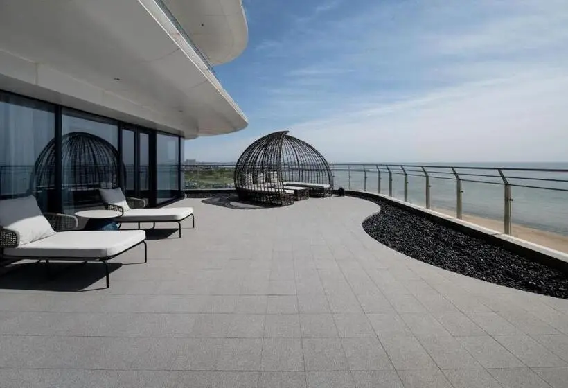 キングサイズベッドのスイートルーム, Qinhuangdao Marriott Resort