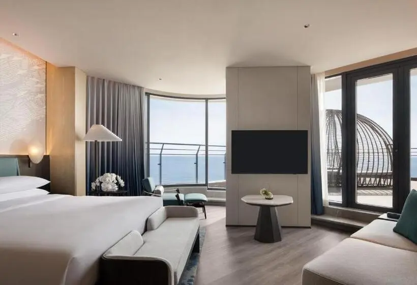 キングサイズベッドのスイートルーム, Qinhuangdao Marriott Resort